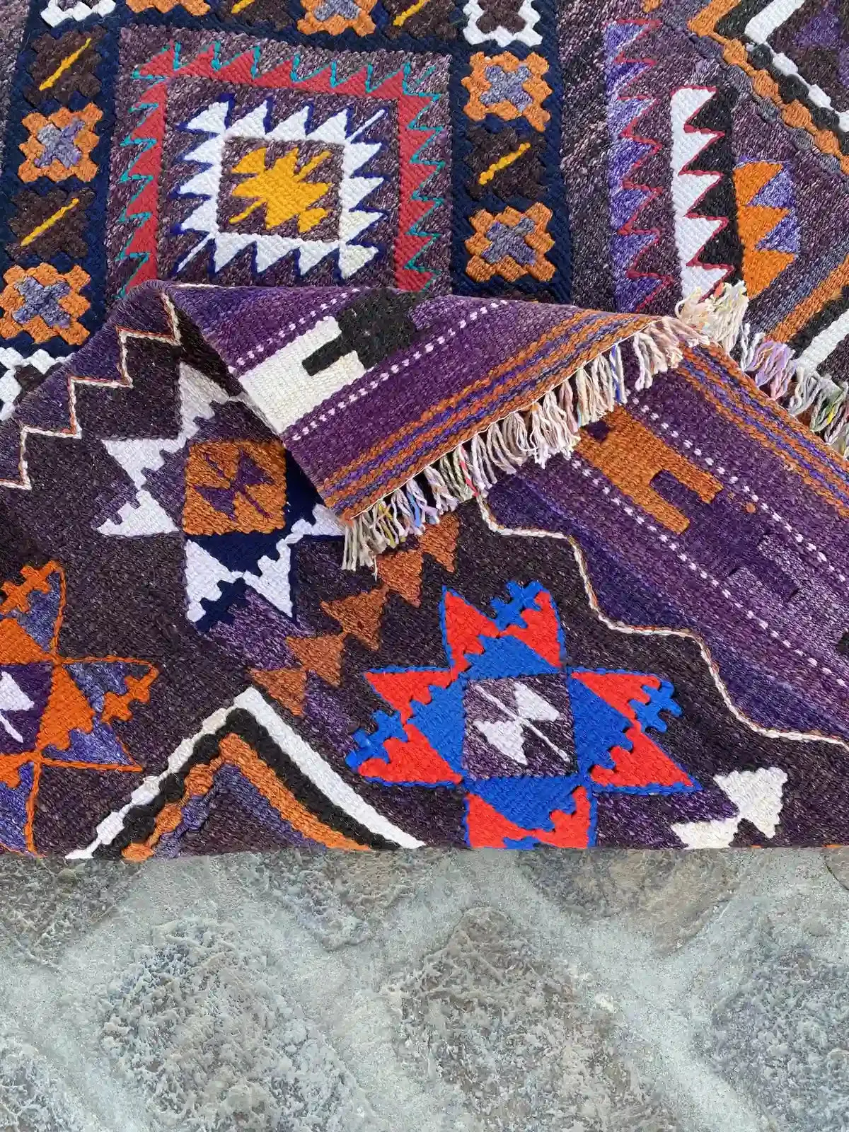 Beautiful 4'6 x 9'4 Afghan Kilim Rug - Vibrant Tribal Patterns